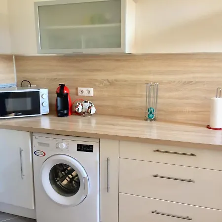 Lägenhet Casa Cristina Calme Entre Et Montagne